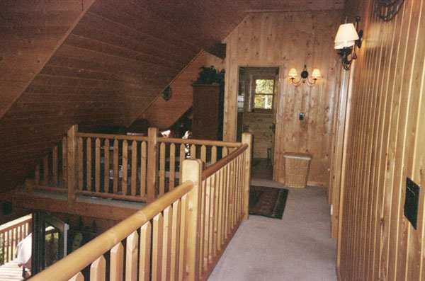 creekside upstairs